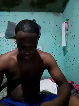 Snapshot of MackMacKenzie chatting on 10.02.25 MackMacKenzie online show from 10.02.25