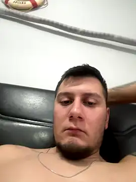 Snapshot of bogerkek chatting on 12.19.25 bogerkek online show from 12.19.25