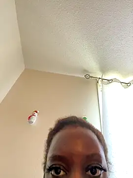 Dartthbaby online show from 10.16.25