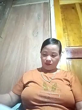 Snapshot of ningchun20 chatting on 10.02.25 ningchun20 online show from 10.02.25