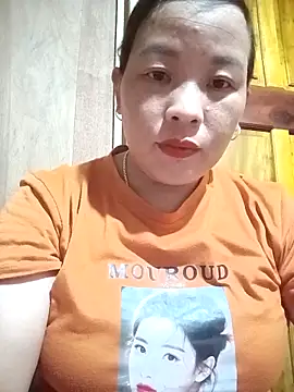 Snapshot of ningchun20 chatting on 10.17.25 ningchun20 online show from 10.17.25