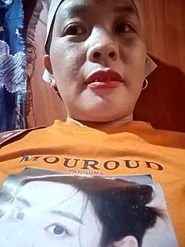 Snapshot of ningchun20 chatting on 10.20.25 ningchun20 online show from 10.20.25