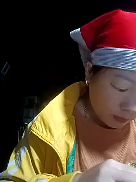 Snapshot of ningchun20 chatting on 10.25.25 ningchun20 online show from 10.25.25