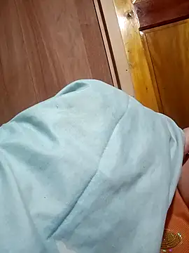 Snapshot of ningchun20 chatting on 10.25.25 ningchun20 online show from 10.25.25