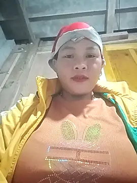 Snapshot of ningchun20 chatting on 10.26.25 ningchun20 online show from 10.26.25