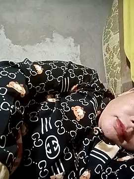 Snapshot of ningchun20 chatting on 11.05.25 ningchun20 online show from 11.05.25