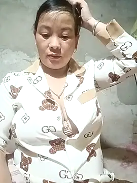 Snapshot of ningchun20 chatting on 11.14.25 ningchun20 online show from 11.14.25