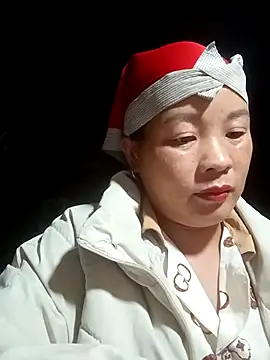 Snapshot of ningchun20 chatting on 11.18.25 ningchun20 online show from 11.18.25