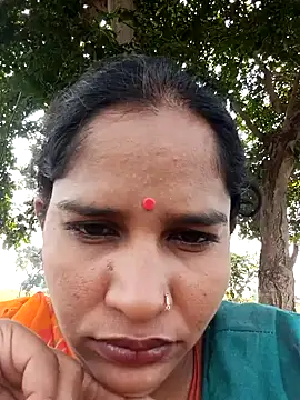 Hot Seema83 online show from 10.16.25