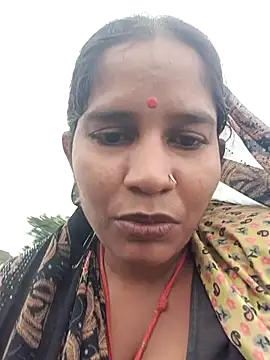 Hot Seema83 online show from 10.28.25