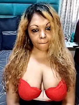 Snapshot of hemilynthomas2467 chatting on 11.26.25 hemilynthomas2467 online show from 11.26.25