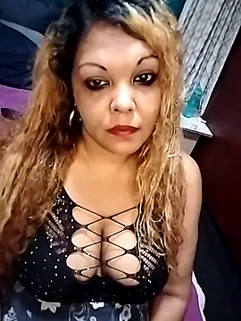 Snapshot of hemilynthomas2467 chatting on 12.04.25 hemilynthomas2467 online show from 12.04.25