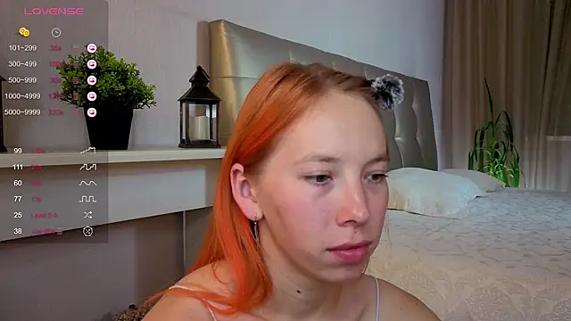 JuliannaWenger online show from 09.16.25