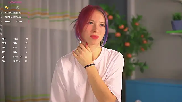 JuliannaWenger online show from 11.17.25