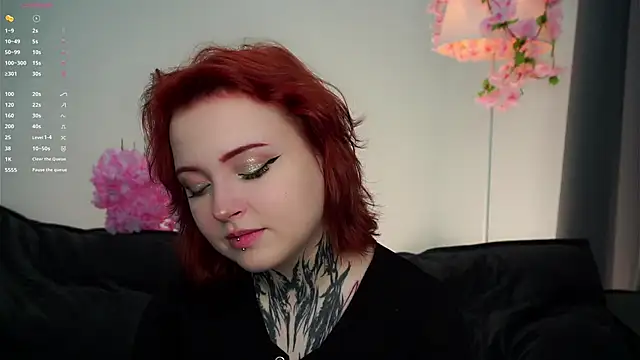 Snapshot of MarnaHarbor chatting on 09.27.25 MarnaHarbor online show from 09.27.25