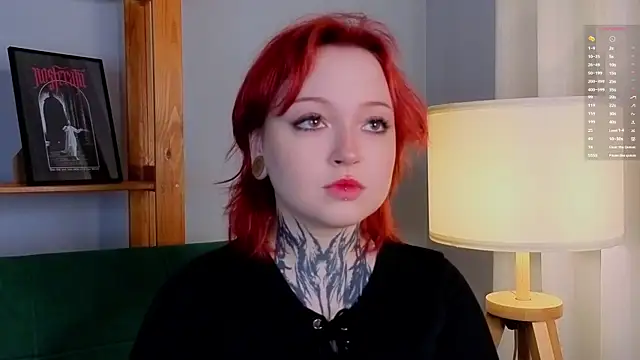 Snapshot of MarnaHarbor chatting on 11.07.25 MarnaHarbor online show from 11.07.25