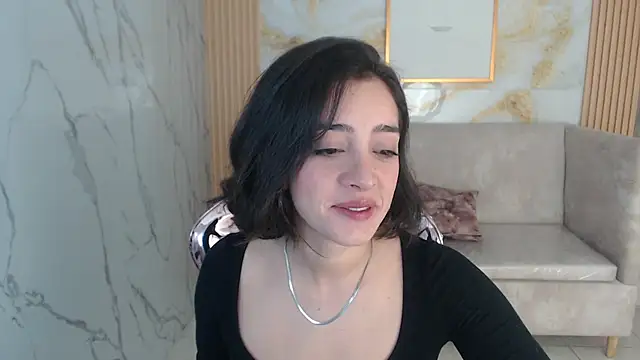 sara lopez s online show from 10.07.25