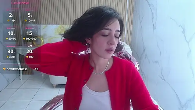 sara lopez s online show from 11.08.25