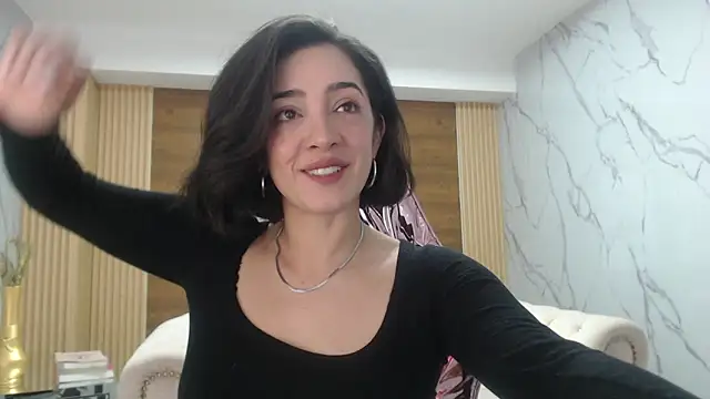 sara lopez s online show from 04.13.26