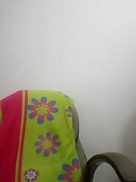 Snapshot of zaira_spice chatting on 04.14.26 zaira spice online show from 04.14.26