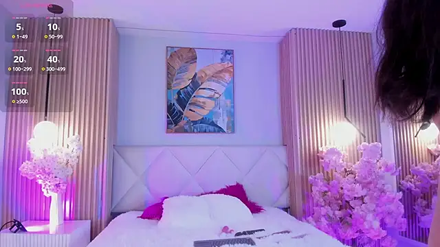 Mila Hank  online show from 02.06.26