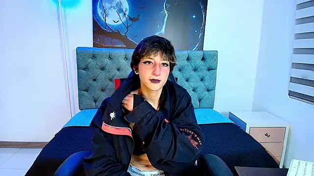 IsabelCortezz online show from 10.01.25