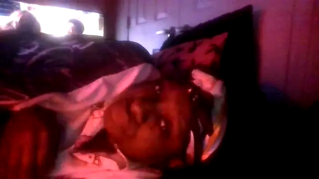 Snapshot of prettymaa chatting on 10.02.25 prettymaa online show from 10.02.25