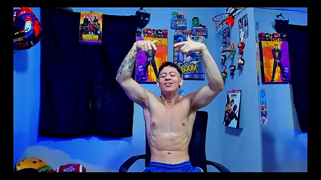 Snapshot of AlamJams chatting on 09.10.25 AlamJams online show from 09.10.25