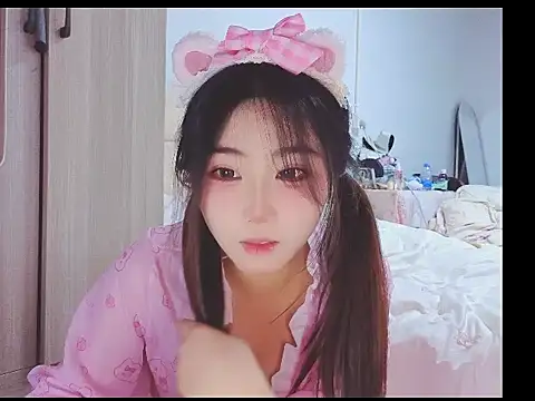 Snapshot of tzy0520 chatting on 09.26.25 tzy0520 online show from 09.26.25