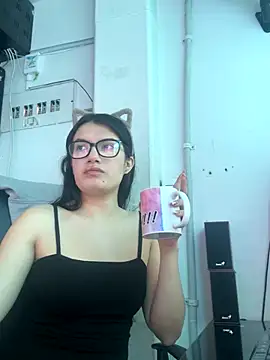 Snapshot of Madisson_Leblanc chatting on 09.09.25 Madisson Leblanc online show from 09.09.25