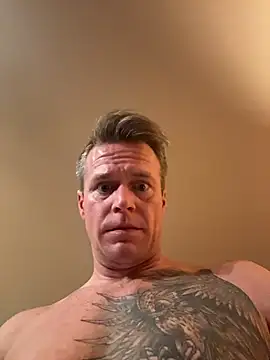 DILFiGuess11 online show from 11.24.25