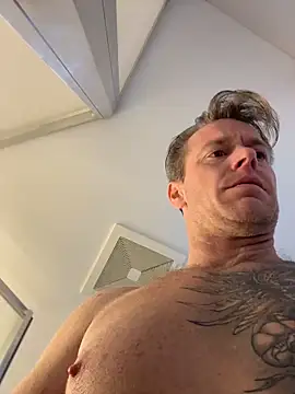 DILFiGuess11 online show from 03.25.26