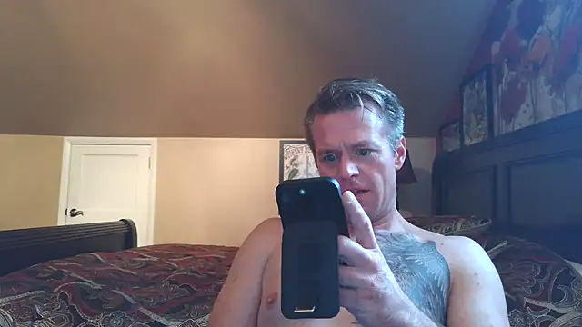 Snapshot of DILFiGuess11 chatting on 05.11.26 DILFiGuess11 online show from 05.11.26