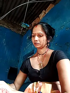 Snapshot of Jooli_xx chatting on 09.09.25 Jooli xx online show from 09.09.25