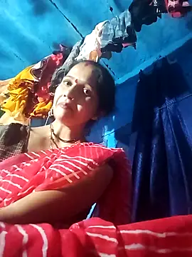 Snapshot of Jooli_xx chatting on 09.25.25 Jooli xx online show from 09.25.25