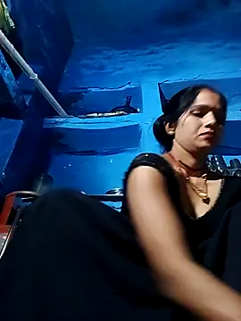 Snapshot of Jooli_xx chatting on 09.27.25 Jooli xx online show from 09.27.25