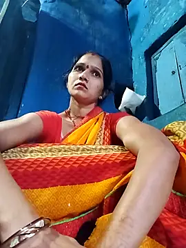 Snapshot of Jooli_xx chatting on 09.27.25 Jooli xx online show from 09.27.25