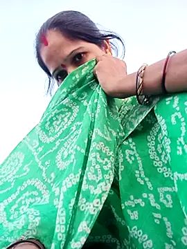 Snapshot of Jooli_xx chatting on 10.08.25 Jooli xx online show from 10.08.25