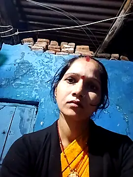 Snapshot of Jooli_xx chatting on 10.12.25 Jooli xx online show from 10.12.25