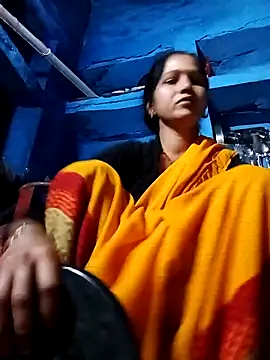 Snapshot of Jooli_xx chatting on 10.15.25 Jooli xx online show from 10.15.25