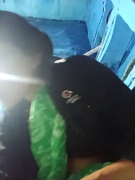 Snapshot of Jooli_xx chatting on 10.15.25 Jooli xx online show from 10.15.25