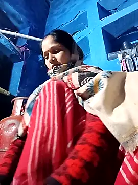 Snapshot of Jooli_xx chatting on 11.19.25 Jooli xx online show from 11.19.25