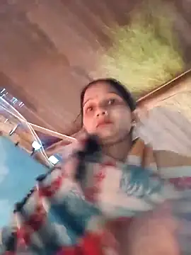 Snapshot of Jooli_xx chatting on 11.21.25 Jooli xx online show from 11.21.25