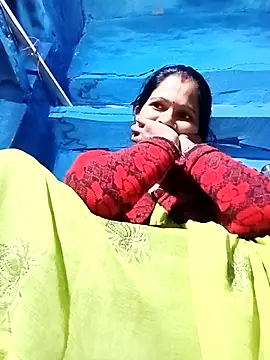 Snapshot of Jooli_xx chatting on 12.02.25 Jooli xx online show from 12.02.25