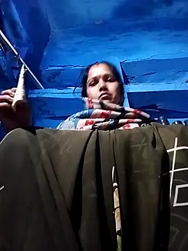 Snapshot of Jooli_xx chatting on 12.04.25 Jooli xx online show from 12.04.25