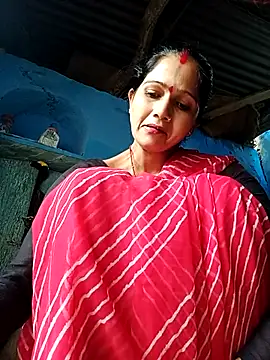 Snapshot of Jooli_xx chatting on 12.15.25 Jooli xx online show from 12.15.25