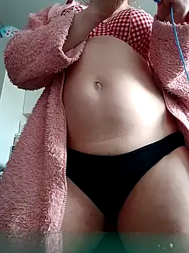 LiluLiluLilu online show from 02.02.26