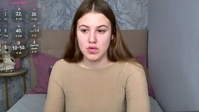 Snapshot of MelanieHenders chatting on 11.22.25 MelanieHenders online show from 11.22.25