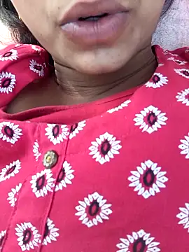 Snapshot of telugu_roja_099 chatting on 11.14.25 telugu roja 099 online show from 11.14.25