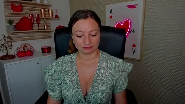 angelaSamt online show from 06.30.26